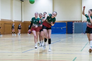 Bild 128 - wCJ TSV Ellerau - HSG Kremperheide/Muensterdorf : Ergebnis: 22:20